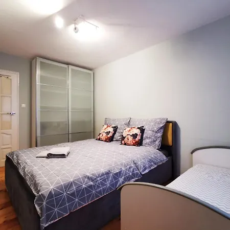 Nozownicza ~ Self Check-in 24h ~ Lift * Wroclaw